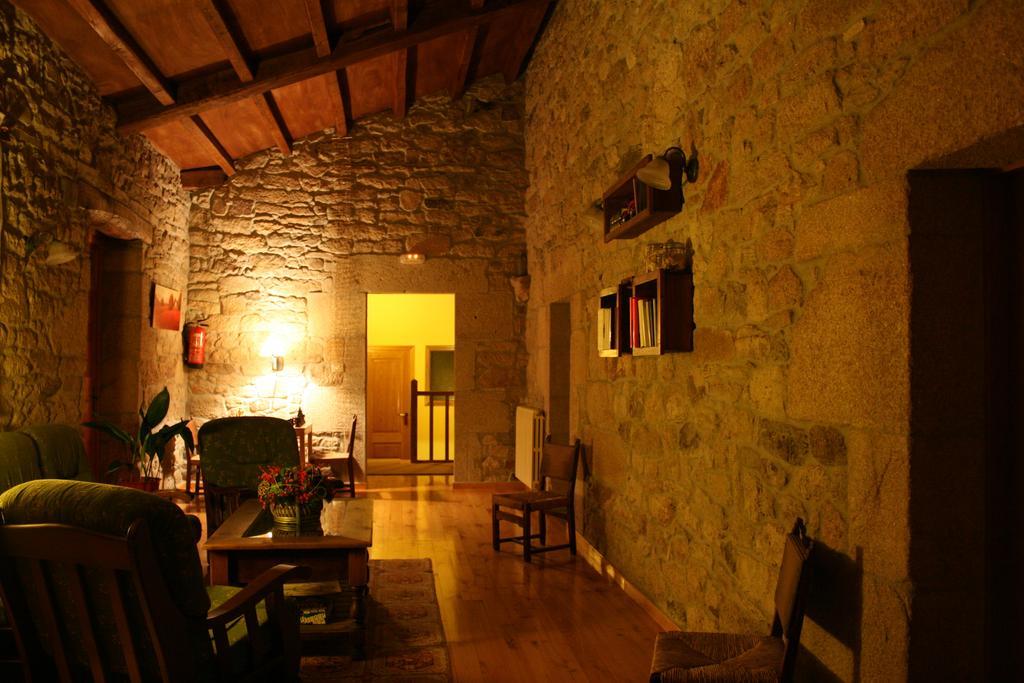 Rectoral De Goian Pensionat Sarria Exteriör bild