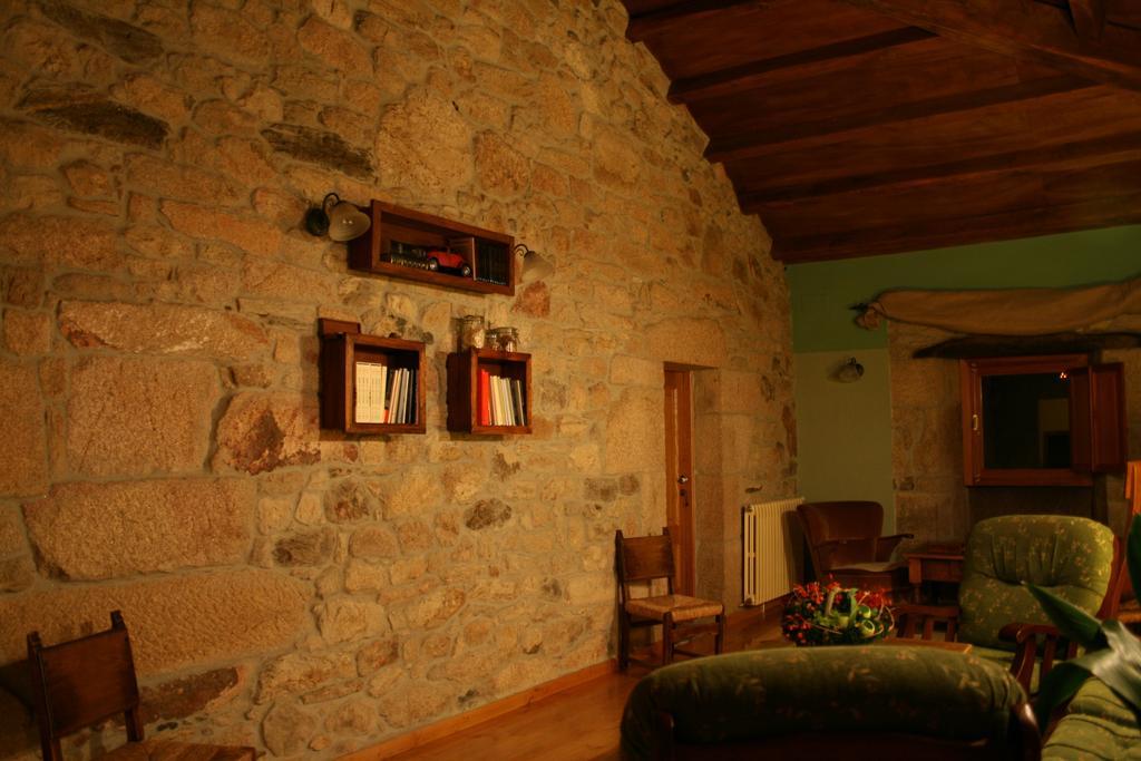 Rectoral De Goian Pensionat Sarria Exteriör bild