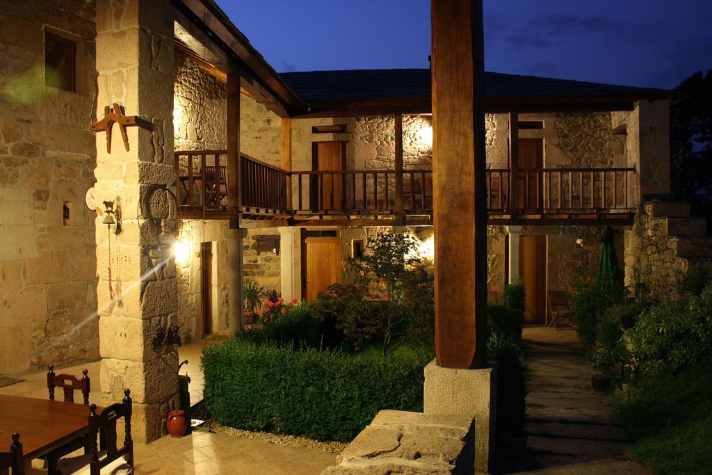 Rectoral De Goian Pensionat Sarria Exteriör bild