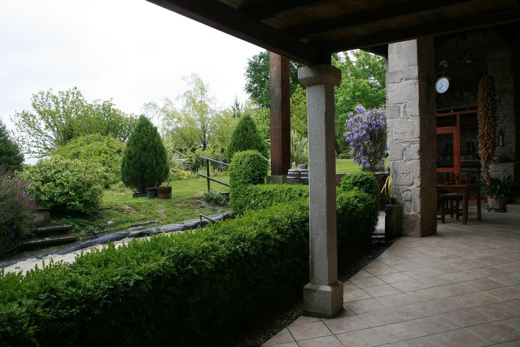 Rectoral De Goian Pensionat Sarria Exteriör bild