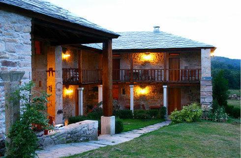 Rectoral De Goian Pensionat Sarria Exteriör bild